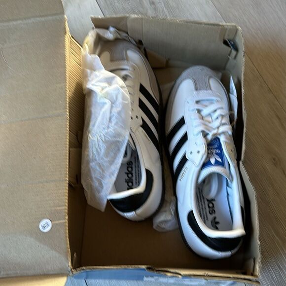 Adidas Samba OG Shoes Size 4.5 in Cloud White/Core Black/gum NWT in packaging - Picture 14 of 16